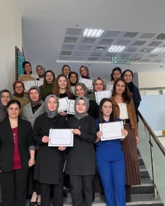 Hastane personeline "Anne Sütü ve Emzirme Eğitimi"