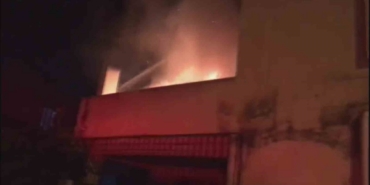 Hatay’da müstakil ev alevlere teslim oldu