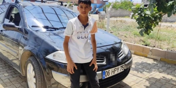 Hatay’da refüje çarpan motosikletteki 2 çocuk hayatını kaybetti