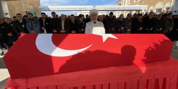 Hayatını kaybeden Çorumlu üsteğmen son yolculuğuna uğurlandı