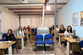 Hem konaklıyorlar hem açılan kurslarla kendilerini geliştiriyorlar