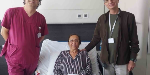 Hipofiz tümörü yüzünden gözünü kaybediyordu