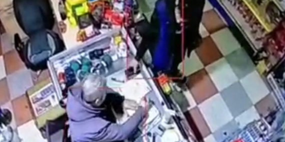 Hırsız önce kameraya sonra polise yakalandı