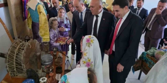 Hisarcık’ta miniklere yerli malı kullanımının ülke ekonomisine katkıları anlatıldı