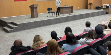 Hisarcık’ta öğrencilere "Sosyal Medya Bağımlılığı" konulu konferans