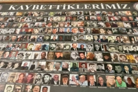 Hüzün ve hatıra yan yana