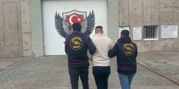 Iğdır’da 26 yıl hapis cezasıyla aranan şahıs yakalandı