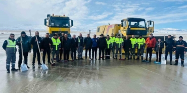 Iğdır’da kar yağışı hayatı olumsuz etkiledi: 53 köy yolu kapandı