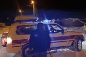 Iğdır’da karla kapanan köyde yaralanan vatandaşa ekipler ulaştı