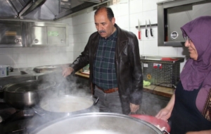 Iğdır’da pansiyon ziyaretinde koruyucu ekipman tartışması