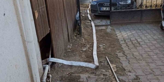 Iğdır’da uzun süreli su kesintilerine vatandaşlardan tepki