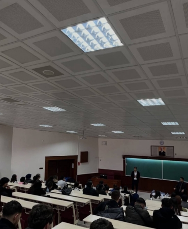 İktisadi idari bilimler fakültesi öğrencilerine kariyer tüyoları