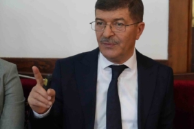 İlahiyatçı profesör: "Eşcinsel evlilikler, ailenin temeline konulan büyük dinamitlerdir"