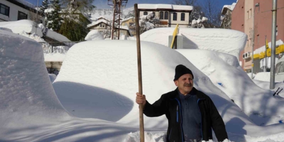 İlçeler kara gömüldü, ortaya çıkan manzara şaşırttı