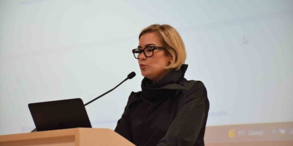 İletişim Buluşmaları’nda "Belgesel Sineması: Fikirden Festivale Yolculuk" konuşuldu