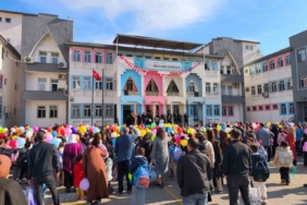 İlkokul öğrencileri bando takımı ile eğlendi