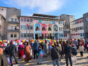 İlkokul öğrencileri bando takımı ile eğlendi