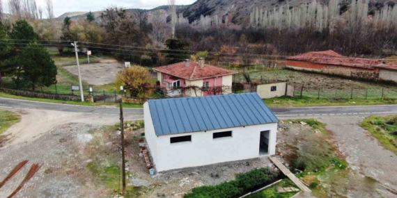 İnönü’de metruk haldeki halı yıkama yeri yenilenip vatandaşların hizmetine sunuldu