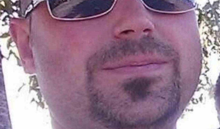 İş yerinin bodrumunda iple asılı halde bulundu