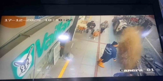 İshale hattı patlayınca tazyikli su etrafa saçıldı