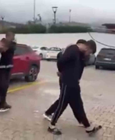 İskenderun’da kasten yaralama ve tehdit şüphelisi 3 kişi tutuklandı