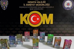 Isparta’da yeni yıl tedbirleri kapsamında kaçak içki ve elektronik sigara ele geçirildi