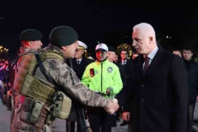 İstanbul Valisi Gül: "Hemşehrilerimizin huzur içinde yeni yıla girmesi için bütün tedbirleri aldık"