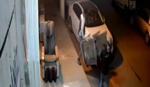 İşyeri önündeki koşu bandı çalındı