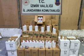 İzmir’de sahte içki operasyonu: 2 bin 850 litre etil alkol ele geçirildi