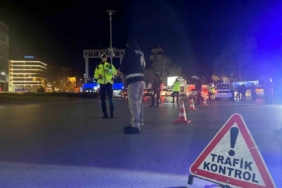 İzmir’de yeni yıl mesaisi: 13 bin personel sahada