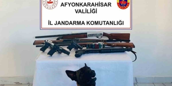 Jandarmadan ruhsatsız silah operasyonu
