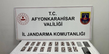 Jandarmadan uyuşturucu operasyonu: 3 gözaltı