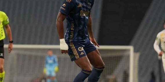 Jhon Duran, ligde 3. golünü kaydetti