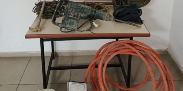 Kaçak kazı yapan 3 kişi jandarmaya suçüstü yakalandı