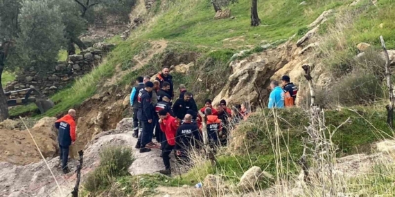 Kaçak kazı yaparken girdiği tünelden çıkamadı