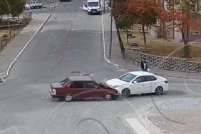 Kafa kafaya çarpıştılar