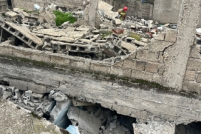 Kahramanmaraş’ta metruk ev çöktü