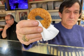 Kandil simitleri tezgahlarda yerini aldı