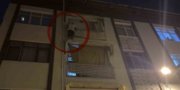 Kapısına gelen sivil polislerden korkup balkona çıkarak yürekleri ağza getirdi