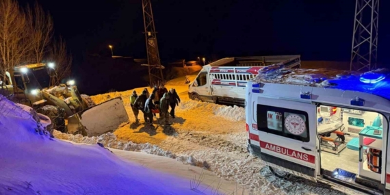 Kar ve tipiye rağmen hasta kurtarma seferberliği