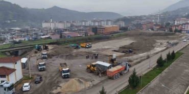 Karabük Adalet Sarayı sahasında zemin hazırlıkları sürüyor