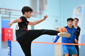 Karacabey’de ayak tenisi şampiyonu Karaca