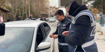 Karaman polisi yılbaşı öncesi denetimlerini arttırdı