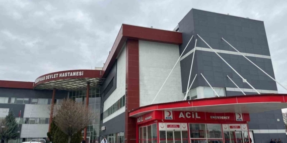 Karapınar’da buzlanan yolda motosiklet kazası: 1 yaralı