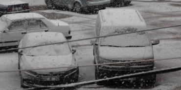 Karapınar’da kar yağışı etkili oldu