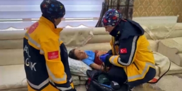 Kardan barikatları UMKE aştı: Yüksekova’da zamana karşı yaşam mücadelesi