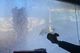 Karlıova buz tuttu: Yetişkinler cefasını, çocuklar ise sefasını sürdü