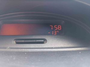 Kars buz kesti: Dondurucu soğuklar hayatı olumsuz etkiliyor