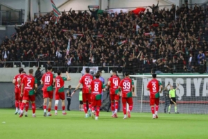 Karşıyaka, Eskişehirspor deplasmanında