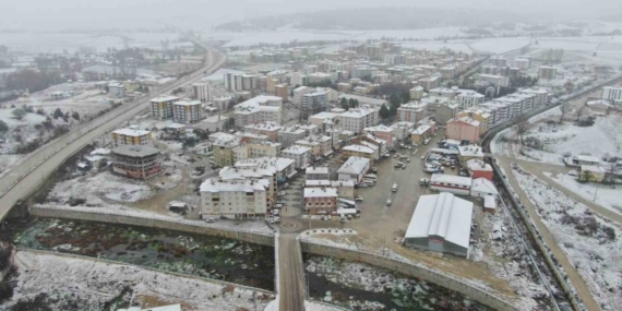 Kastamonu’da kar yağışı ilçeleri beyaza bürüdü